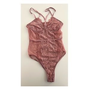 Lace bodysuit